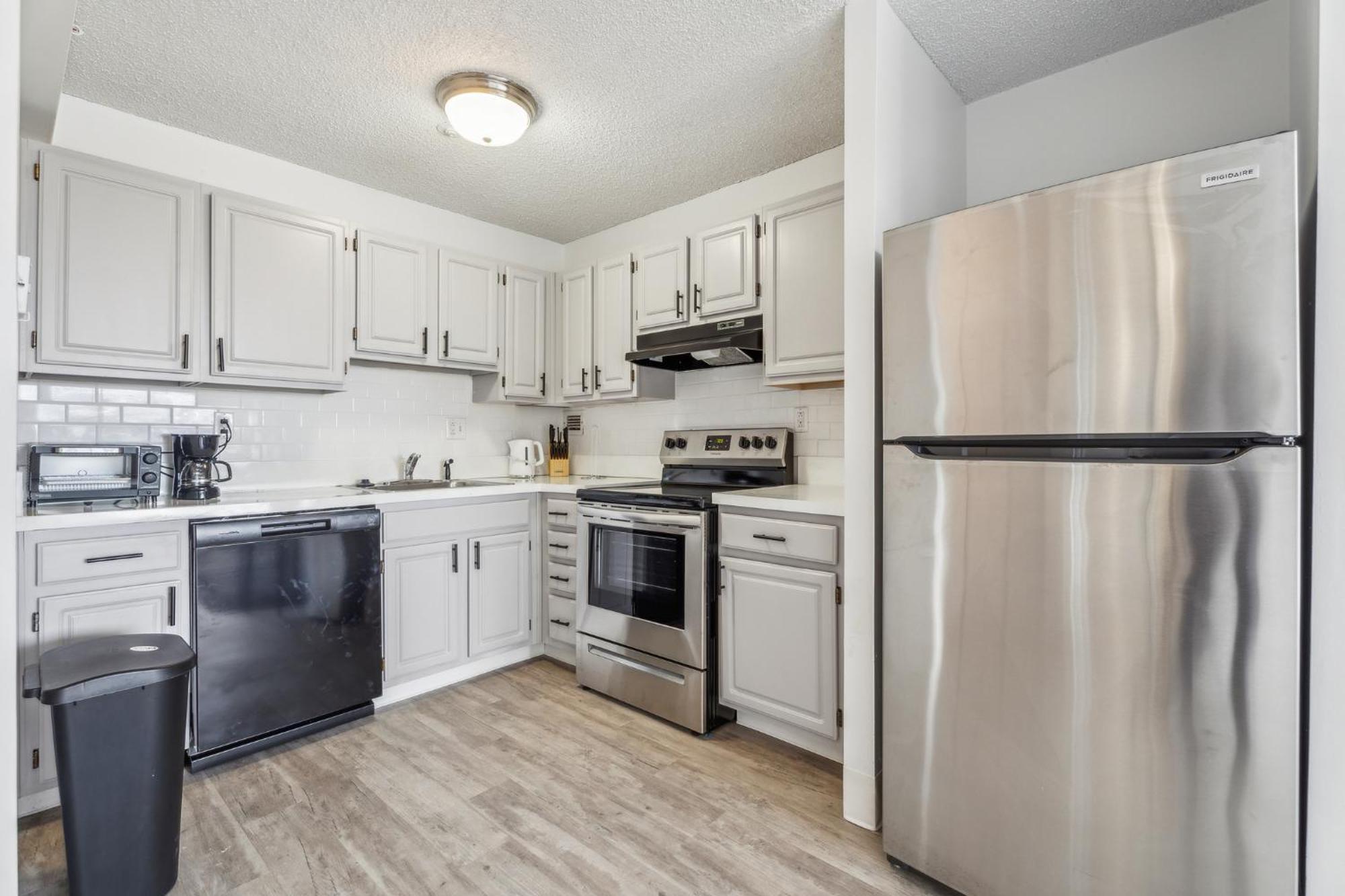 Apartment Legacy At Imperial Village 816 I 2 Bed 2 Bath